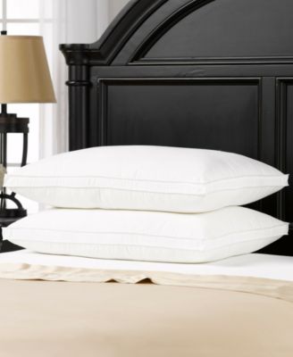 Ella Jayne Ella Jayne Gusseted Soft Plush White Queen Soft 2-Pack
